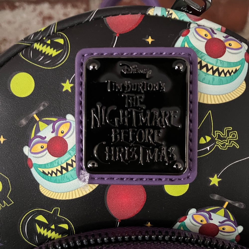 Lounge fly mini backpack nightmare before Christmas clown w/the tear away face - Picture 4 of 14
